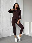 Костюм жіночий спортивний NOBILITAS 42-60 коричневого кольору, фото 2