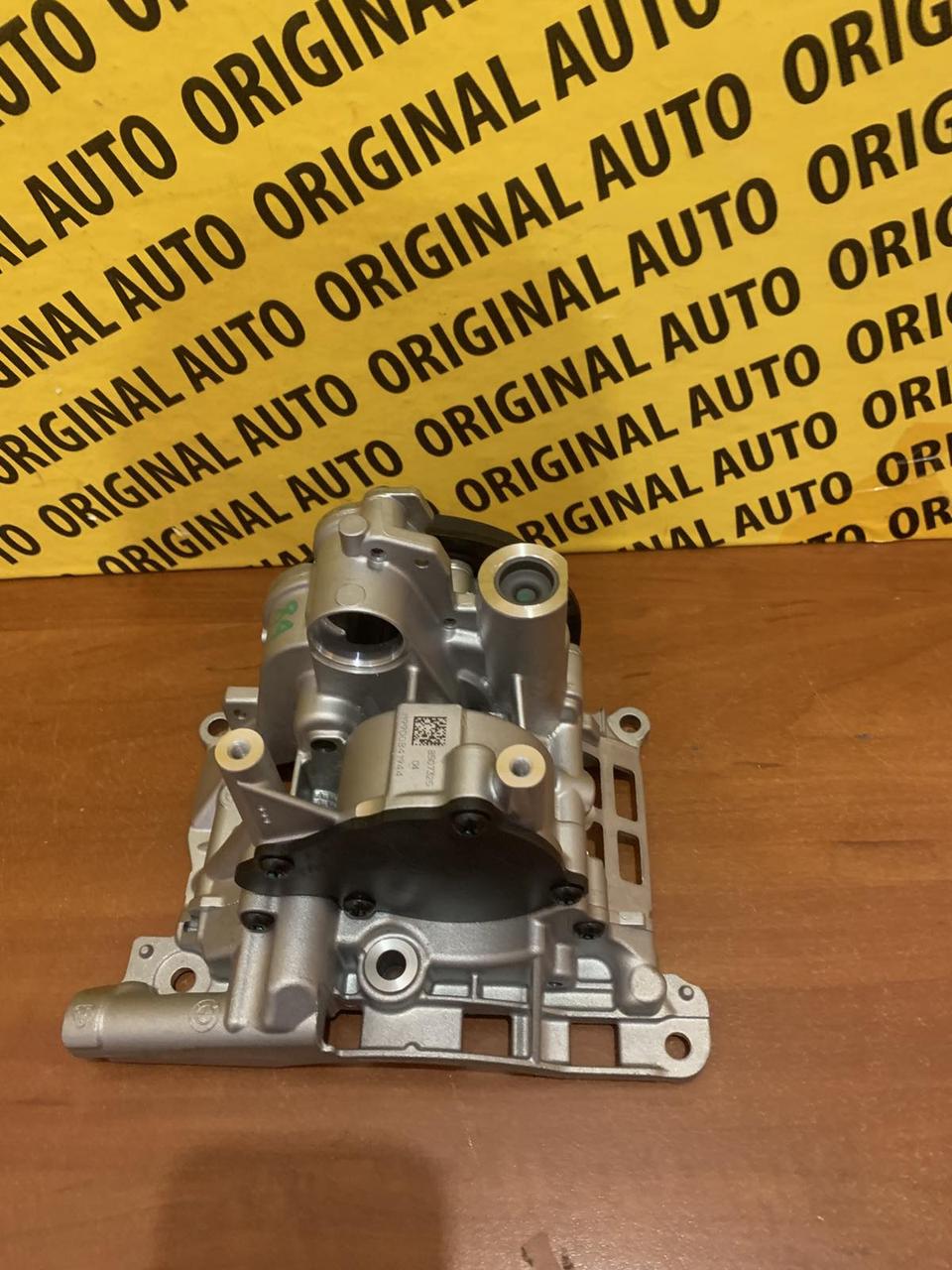 Масляний насос BMW 5 F10/F11 M550dX, 11418507325
