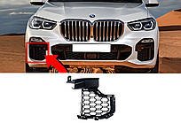 Решітки в бампер RH на BMW X5 G05 2018-2022 року