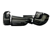 Задні ліхтарі