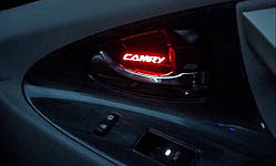 Підсвічування дверних ручок Toyota Camry 40 LED 4 шт. з Лого 07-11