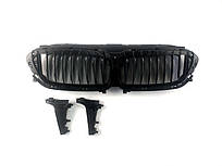 Повітряна заслонка ( жалюзі ) з моторчиком на BMW 5 Series G30 / G31 2017-2020 року