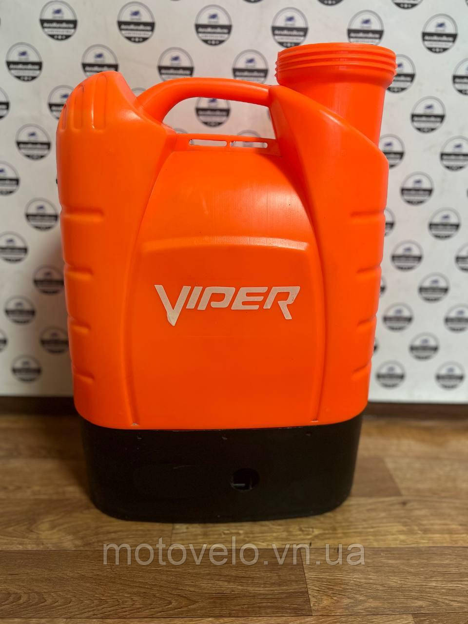 Бак для акумуляторного обприскувача 16л Viper