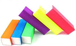 Баф для нігтів яскравий