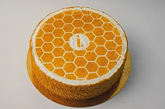 Медовик Класичний (цілий),1кг350г,заморожений