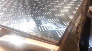 Аркуш алюмінієвий рифлений квінтет АТ 0 (1050) 1х1250х2500 мм купити ціну порізування доставка, фото 1