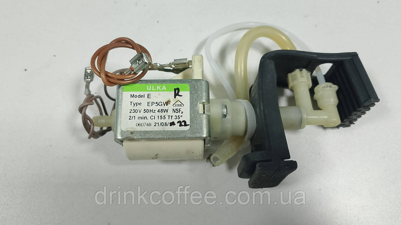 Насос помпа ULKA Type EP5 48W у зборі для кавомашини DeLonghi ESAM 3500_11 Magnifica Automatic Cappuccino б/у