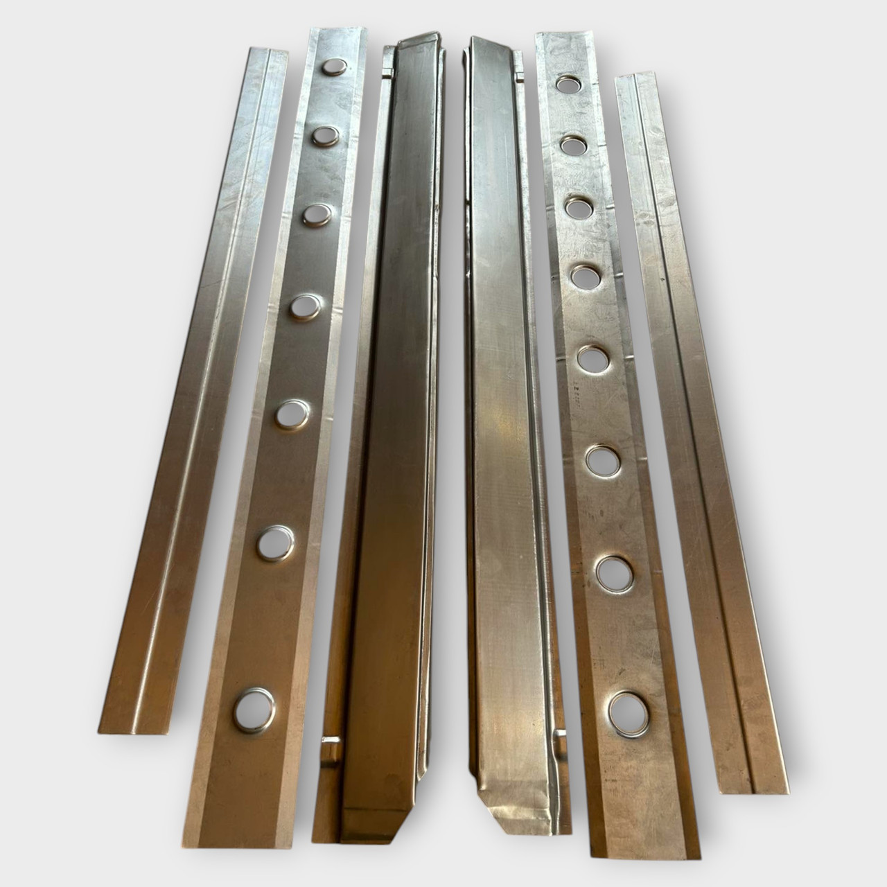 Порогі зовнішні (нижня частина короба)ВАЗ 2101,02,03,04,05,06,07 комплєкт 6 діталій, фото 1