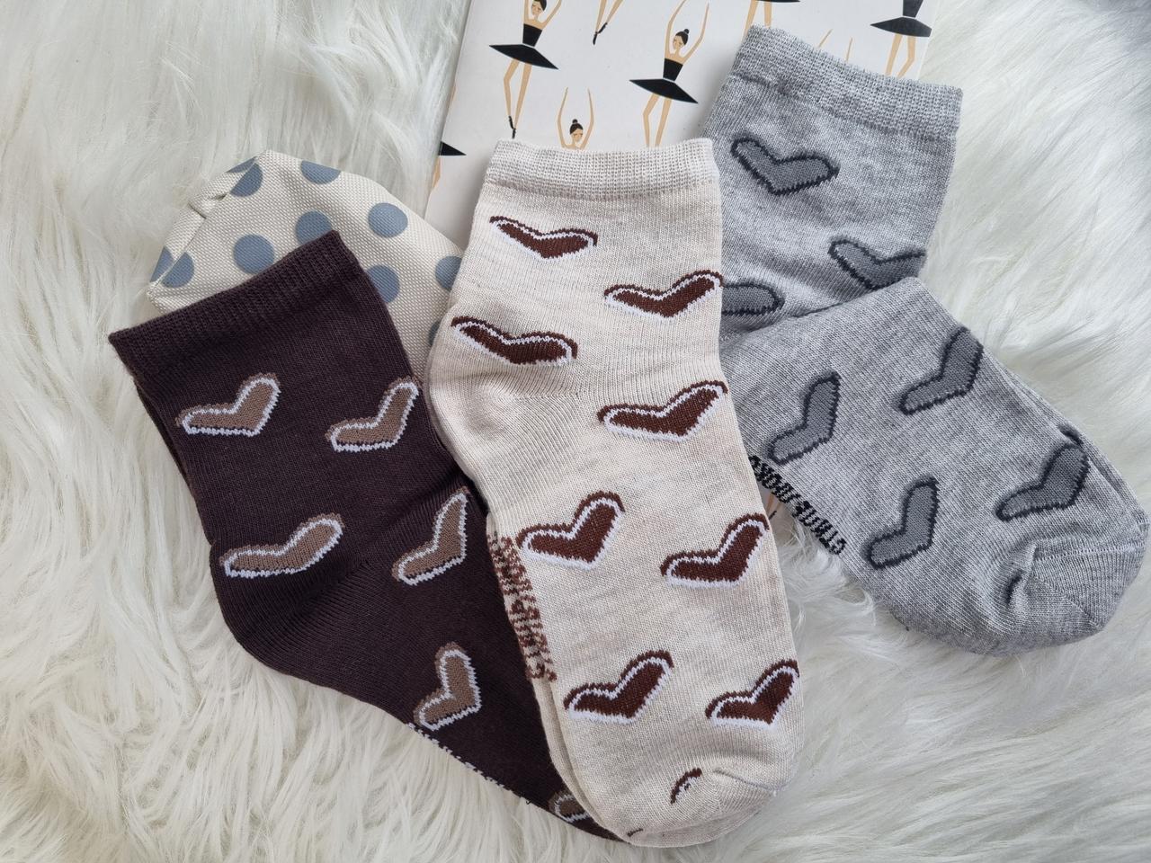 Підліткові шкарпетки середні з бавовни Стиль Люкс 18-20 серця по носку