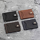 Затискач для грошей і карток на кнопці з тиснення герб України Veres Black з натуральної шкіри в чорному кольорі, фото 10