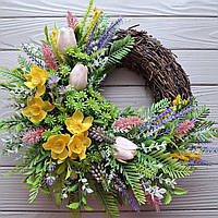 Весенний венок на стену и двери для декора