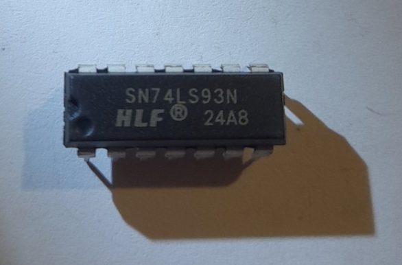 SN74LS593 мікросхема логіки DIP14