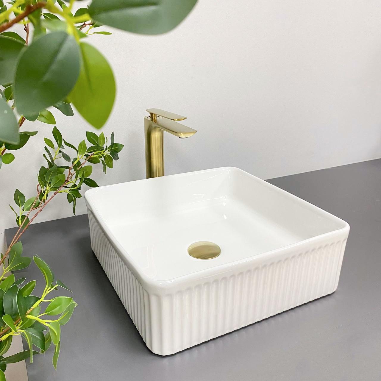 Умивальник (раковина) VBI BOLZANO WHITE накладний, фото 1