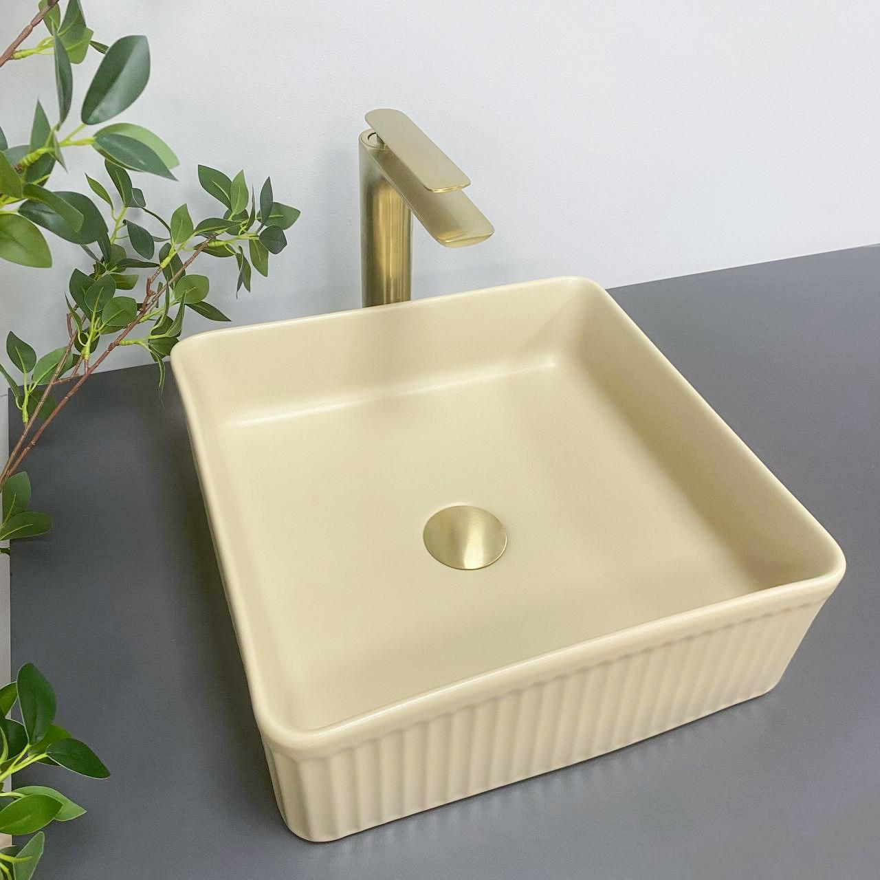 Умивальник (раковина) VBI BOLZANO BEIGE MATT накладний, фото 1