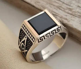 Чоловічий перстень 925 проби з вставкою золота 375 проби з оніксом