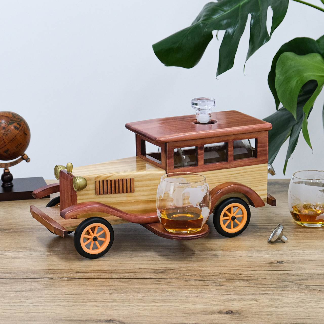 Набір для віскі Авто Історія графін 850 мл та 2 склянки 300 мл, фото 1