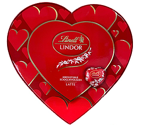 Коробка шоколадних цукерок Lindt Lindor Cuori Latte 96г