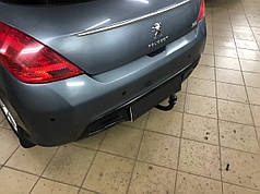 Фаркоп Peugeot 308 2007-2013 (Пежо 308 хетчбек) без підрізу бампера