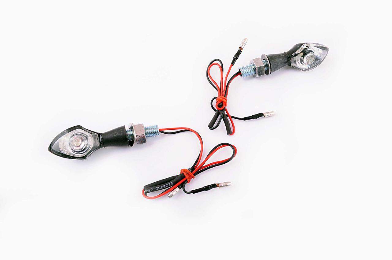 Повороти діодні міні (пара) стрілоподібні (чорні, прозорі, 1 діод, лінза) E-MARKED