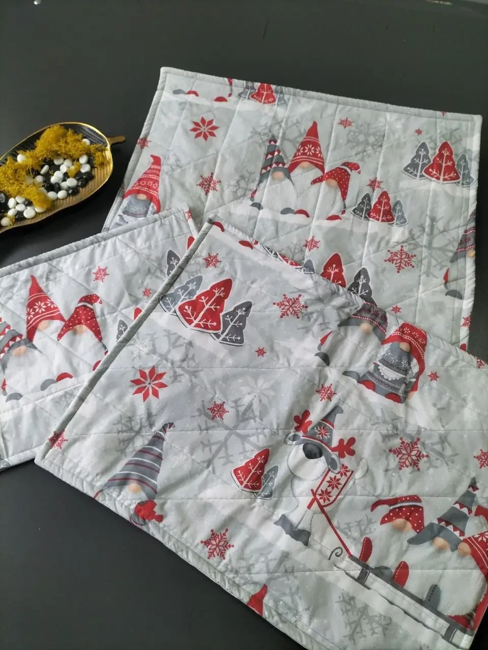 Пелюшка багаторазова для тварин М 45х60 см новорічна Гноми скандинавські