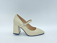 Шкіряні туфлі на підборах. Erisses. Маленькі (33, 34, 35) розміри.