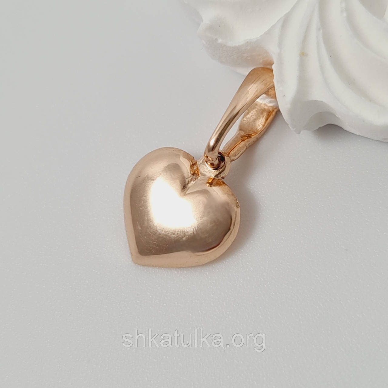 Підвіска золота сердечко маленьке гладке під ланцюжок або шнур без каменів