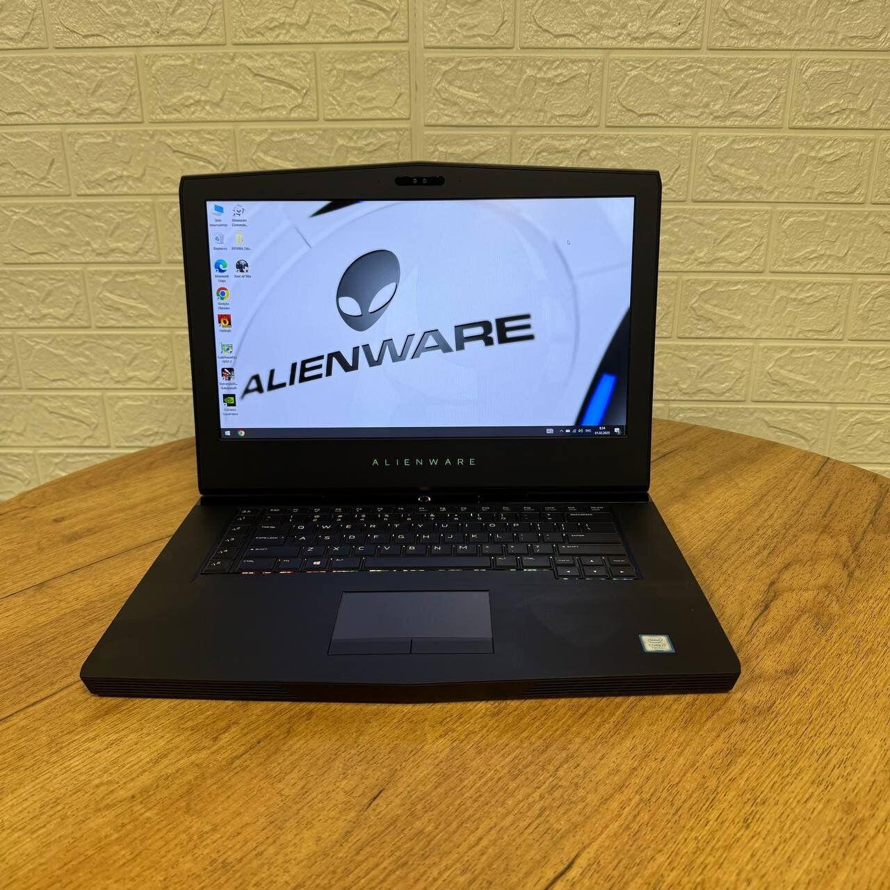 Б/в Ігровий ноутбук Б-клас Dell Alienware 15 R3 15.6" 1920x1080| i7-7700HQ| 16GB RAM| 500GB SSD| GTX 1070 8GB