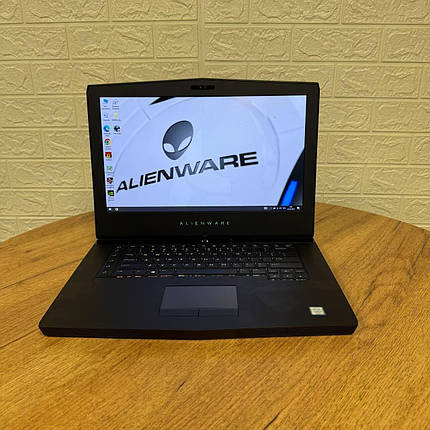 Б/в Ігровий ноутбук Б-клас Dell Alienware 15 R3 15.6" 1920x1080| i7-7700HQ| 16GB RAM| 500GB SSD| GTX 1070 8GB, фото 1