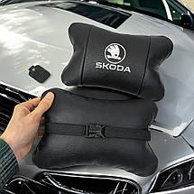 Автомобільні подушки 2 шт на підголівник Skoda / Шкода, з натуральної шкіри, стильний аксесуар для вашого авто, фото 5