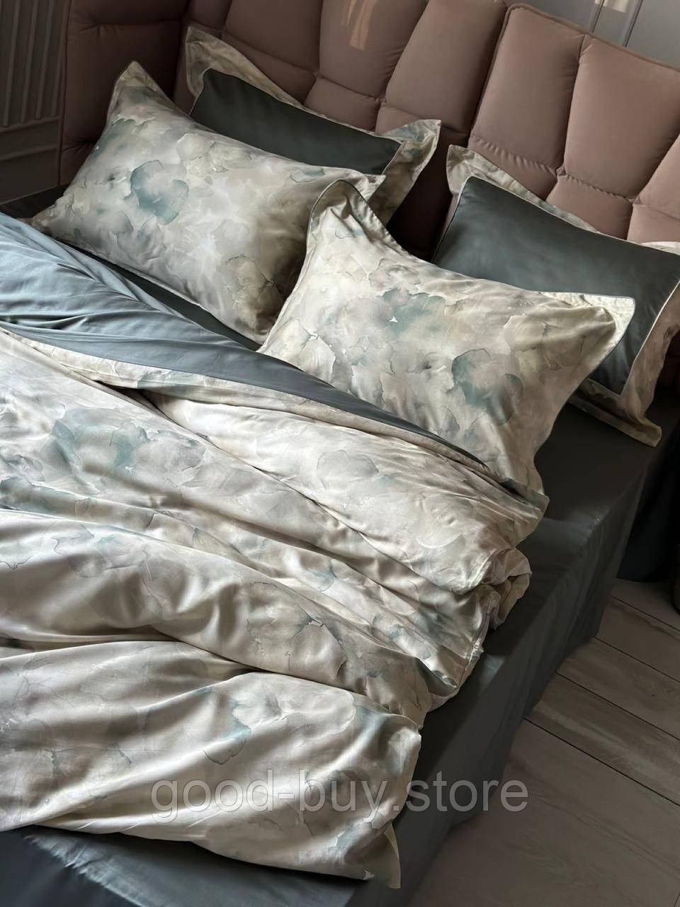 Постільна білизна Rivano Moonmist La Romano єгипетська бавовна/сатин з вишивкою євро 200х220