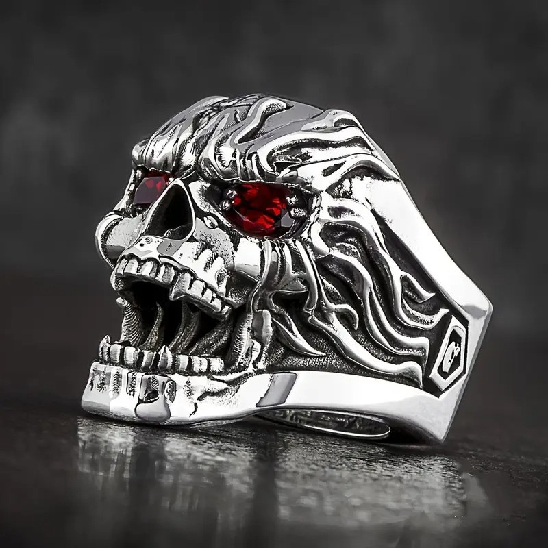 Вінтажна срібляста каблучка з черепом червоні очі кубічний цирконій розмір 20 GothicLux175, фото 1