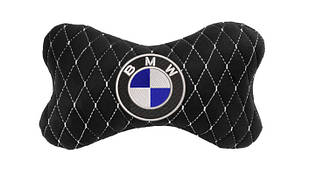 Подушка на підголовник автомобіля EVAtech з алькантари 27х16 см BMW чорна з білою ниткою, малий ромб SPALMRBWV005