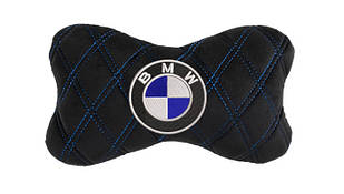 Подушка на підголовник автомобіля EVAtech з алькантари 27х16 см BMW чорна з синьою ниткою, великий ромб SPALHRBLV005