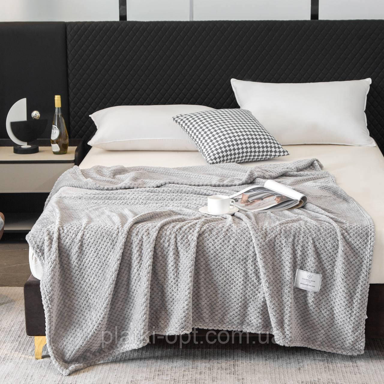 Покривало велюрове однотонне Бамбук (світло-сірий) 200х180 см