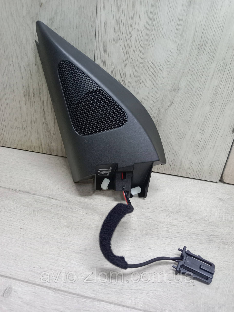 Піщалка Volkswagen Passat 6. Пасат Б6. Ліва. 3C0837993, 3C0035411.