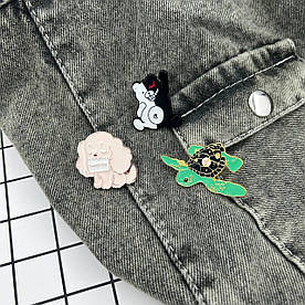 Металеві значки