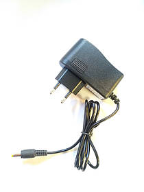 Зарядний пристрій для Li-Ion 18650 12.6V /  1A