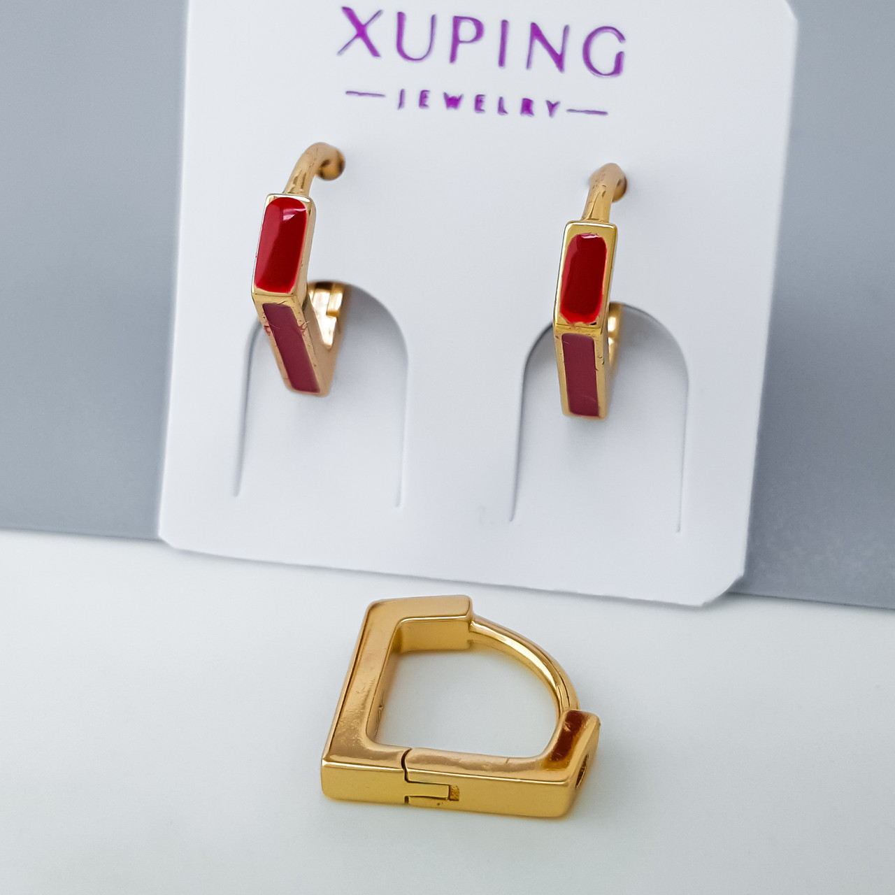 Сережки "Трикутник" з червоною емаллю, медзолото Xuping позолота 18К