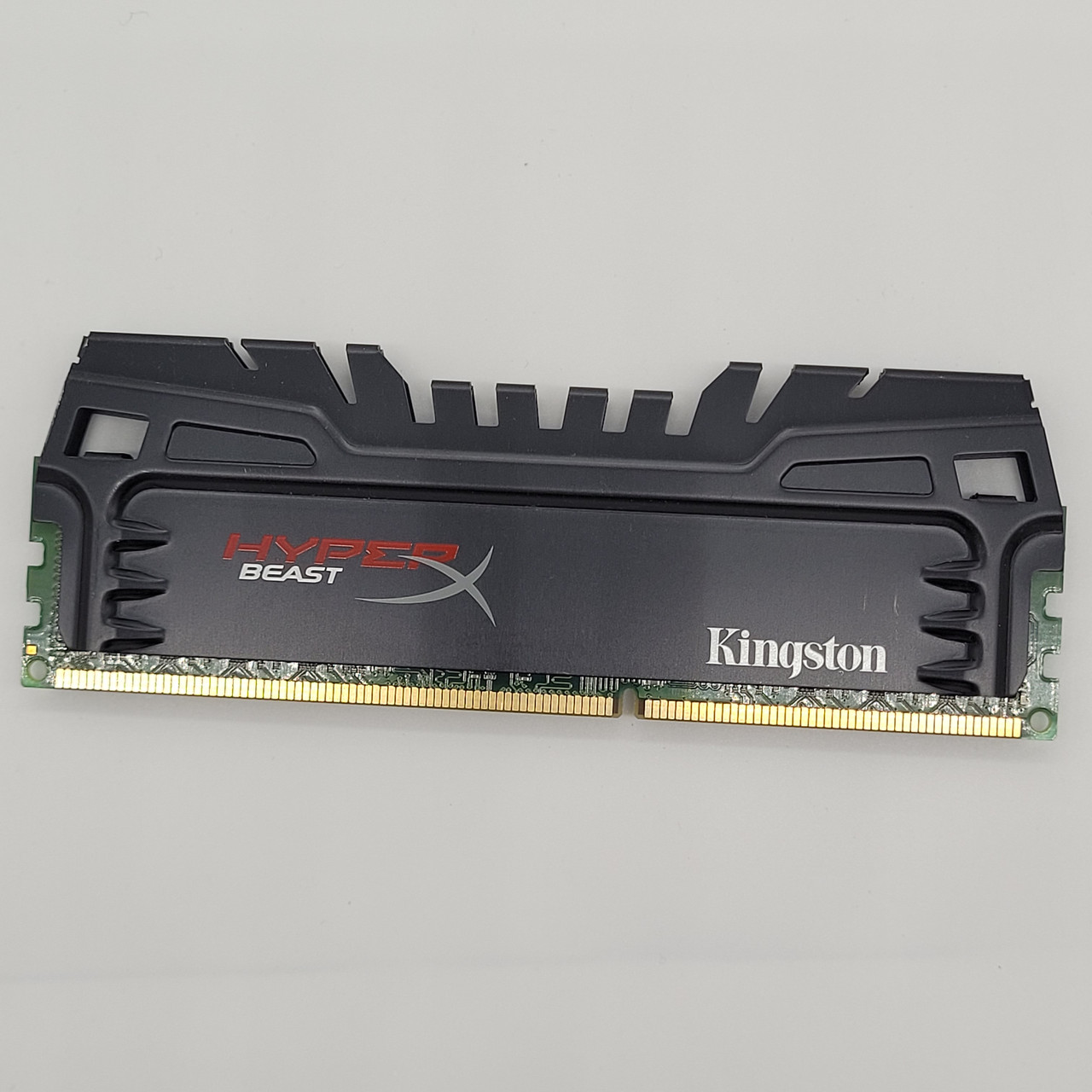 Ігрова оперативна пам'ять Kingston HyperX Beast DDR3 4Gb 1866MHz PC3-14900U 2Rx8 CL9 (KHX18C9T3K2/8X) Б/В