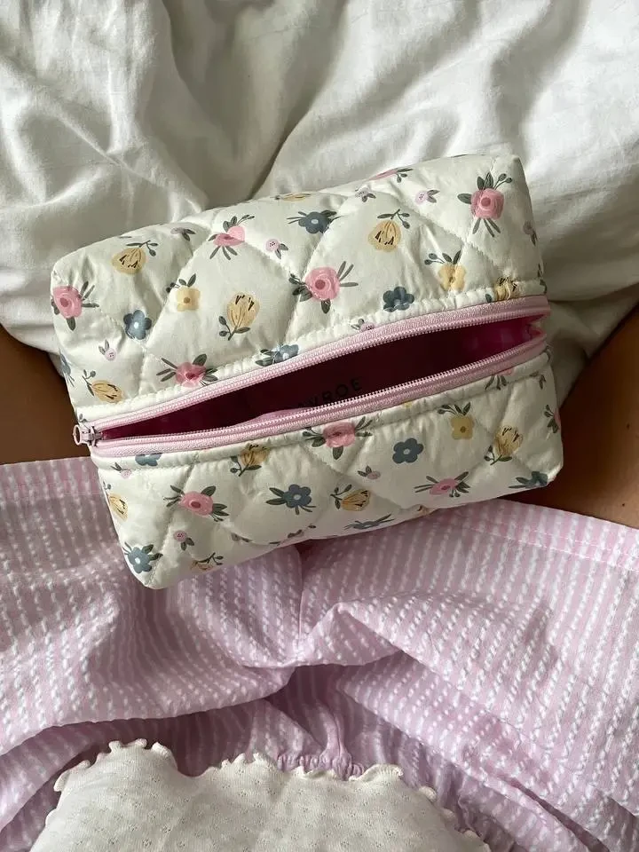 Косметичка Cutie medium 550008