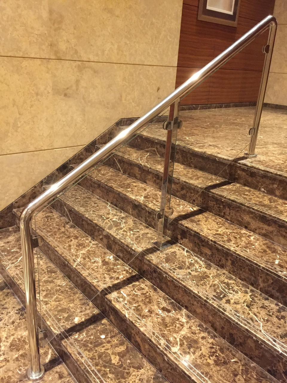 Перила нержавіючі на ганок зі склом