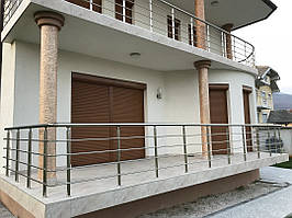 Поручні алюмінієві на балкон із леєрами шампань