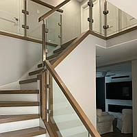 Перила нержавіючі на сходи квадратний профіль зі склом 2