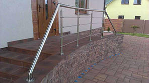 Перила нержавіючі на ганок круглі з леєрами 14