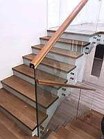 Перила скляні на точках з алюмінію