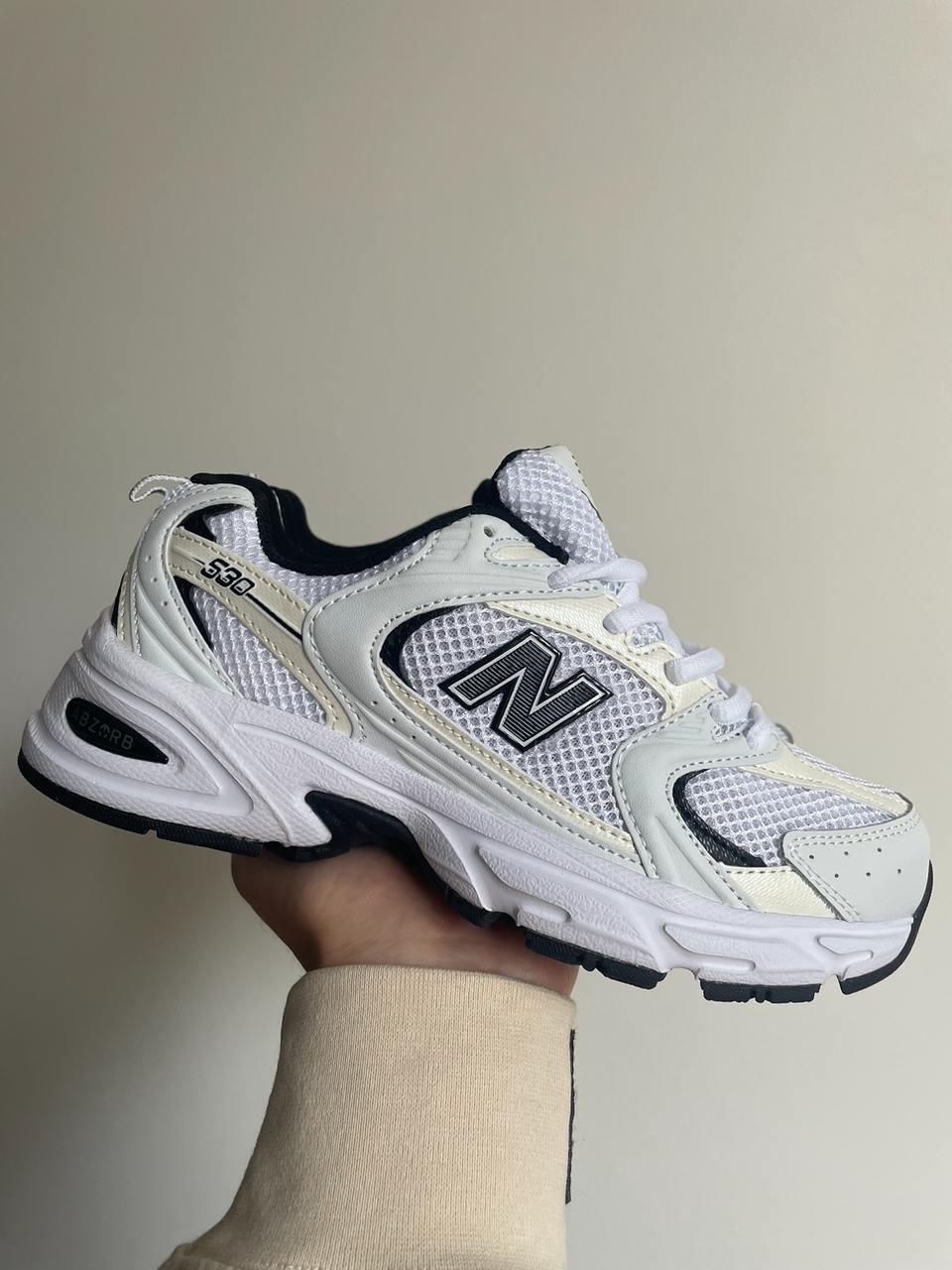 Жіночі спортивні кросівки New Balance 530 White Black Premium (білі з чорним) спортивні 0645v Нью Беленс vkross