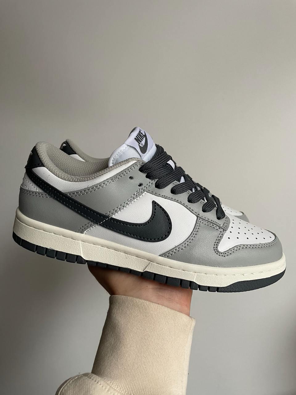 Жіночі демісезонні кросівки Nike sb dunk low Black Grey (біло-сірі) модні повсякденні кроси 0678v Найк vkross, фото 1