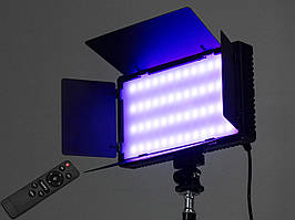 Студійний прожектор RGB з пультом керування, 15 Вт для фото- та відеознімання SL-LED-600RGB