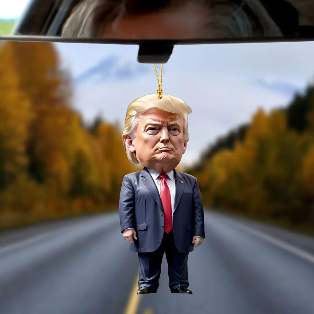 Пам'ятна, ювілейна позолочена монета, "45 Президент США. Дональд Трамп", США, 2020. Liberty