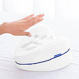 Ортопедична подушка для ніг та колін (23х25х15,5 см) Leg Pillow / Подушка з ефектом пам'яті, фото 7